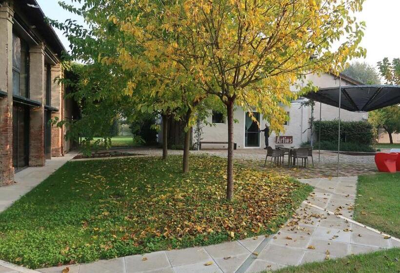 مبيت وإفطار Sacramora