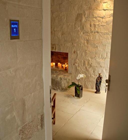 ベッドアンドブレックファースト Via Paradiso 32