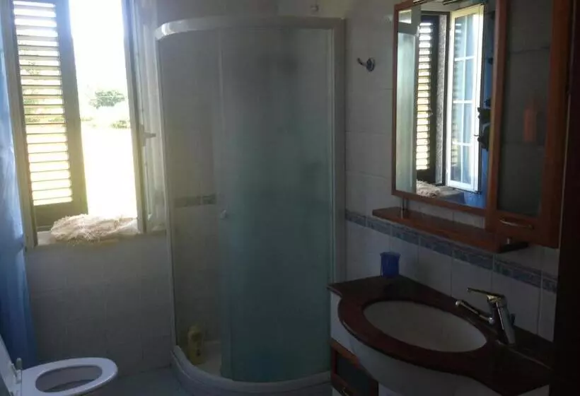 تختخواب و صبحانه Villa Naclerio