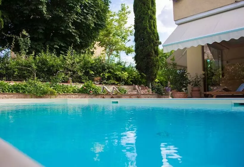 Aamiaismajoitus (B&B) Villamena