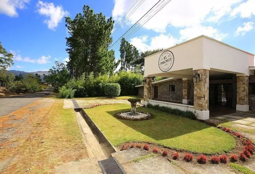 Boquete Lodge   Hostel