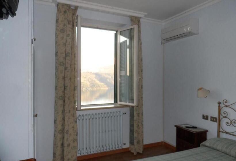 فندق Albergo Lucia Pagnanelli