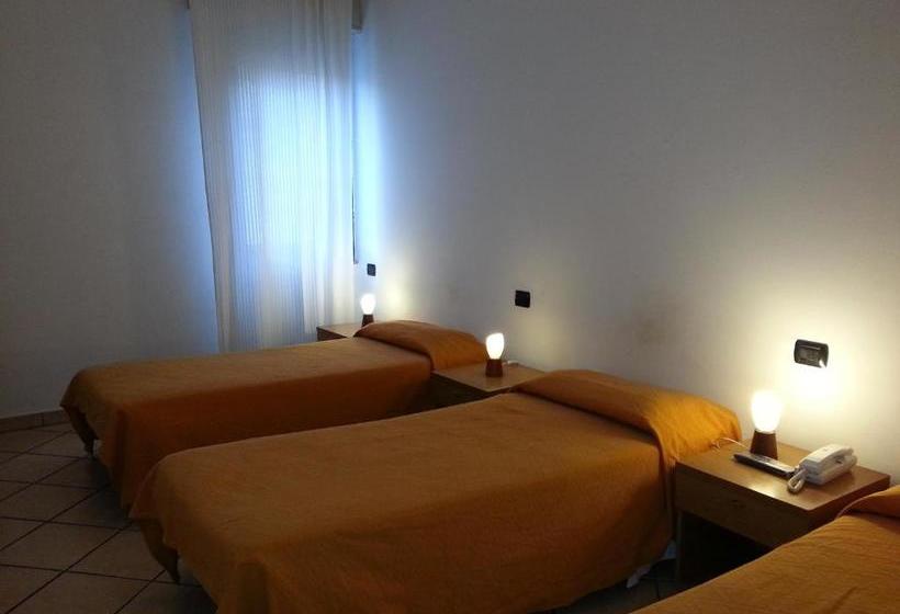 فندق Albergo Pizzeria Sole