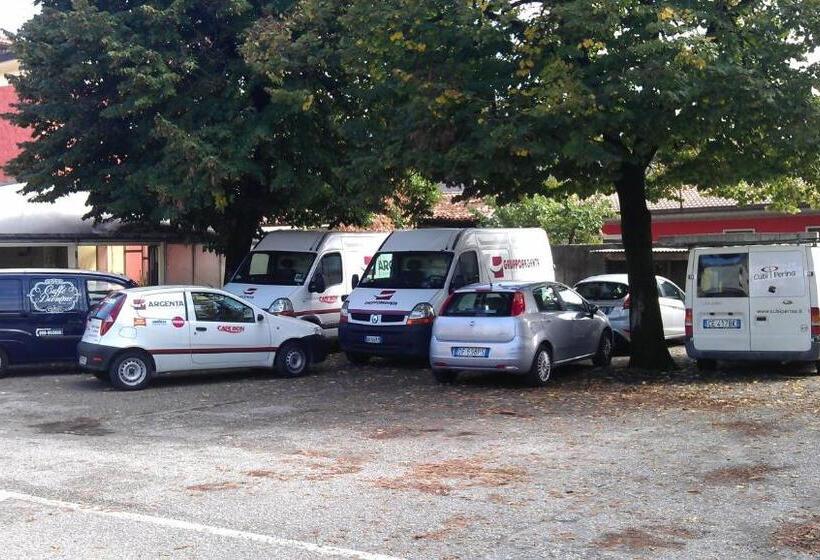 فندق Albergo Pizzeria Sole