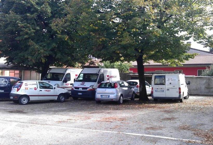 فندق Albergo Pizzeria Sole