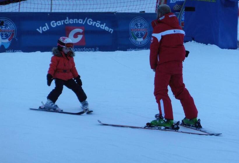 酒店 Hubertusstube