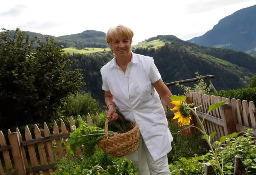 Hotelli Hubertusstube