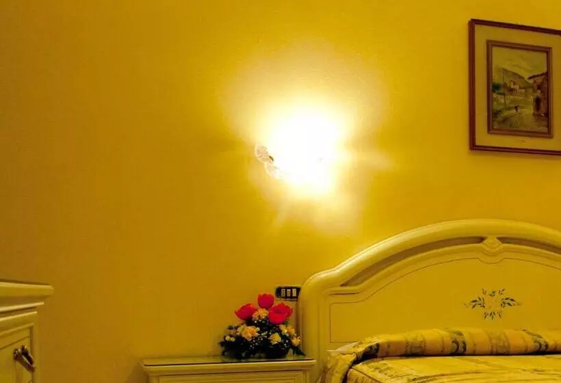 Hotelli Michelangelo