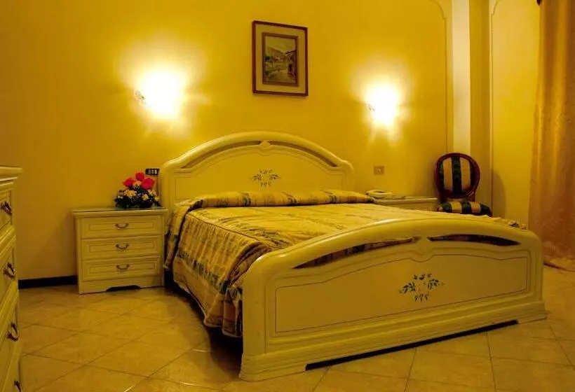 Hotelli Michelangelo