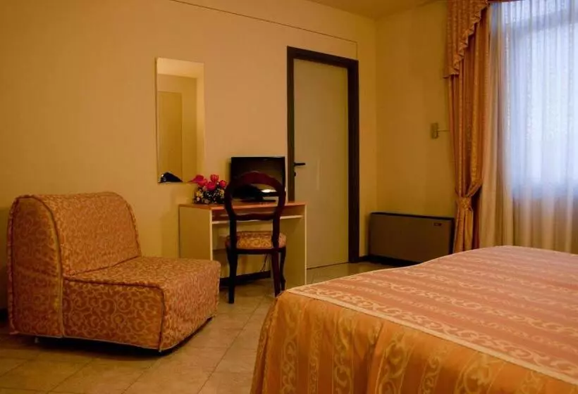 Hotelli Michelangelo