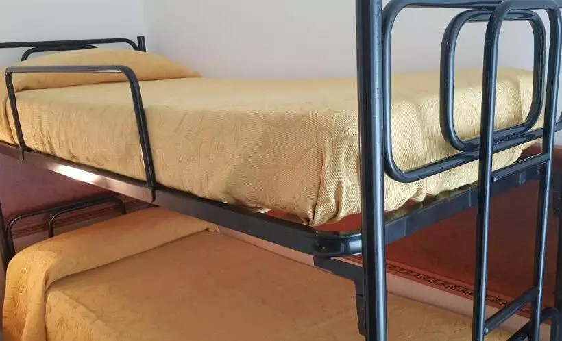 Hotelli Monaco   Parcheggio Incluso E Piscina