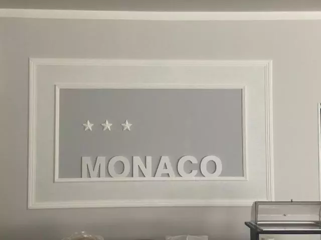 Hotelli Monaco   Parcheggio Incluso E Piscina