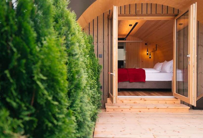 Weingut & Genusshotel Spitalerhof Superior