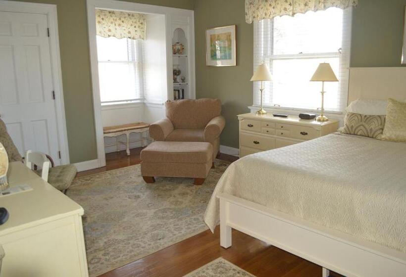 ベッドアンドブレックファースト Farrell House Lodge At Sunnybrook Trout Club