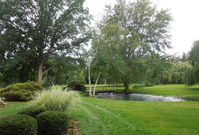 ベッドアンドブレックファースト Farrell House Lodge At Sunnybrook Trout Club