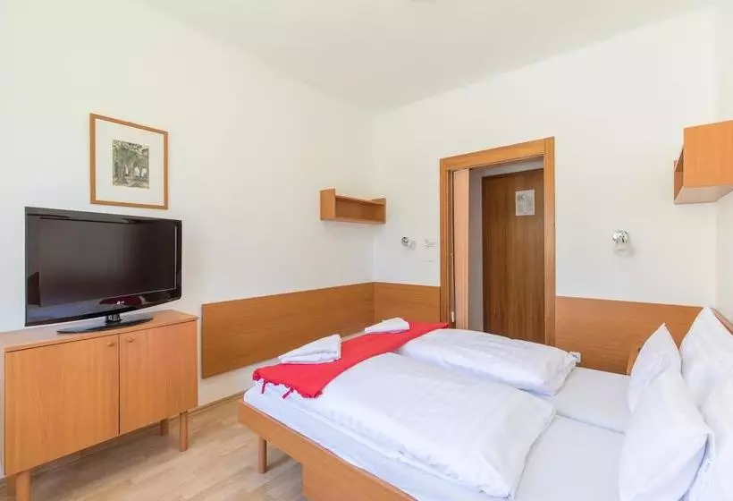 تختخواب و صبحانه Hello Balcsi Apartmanház