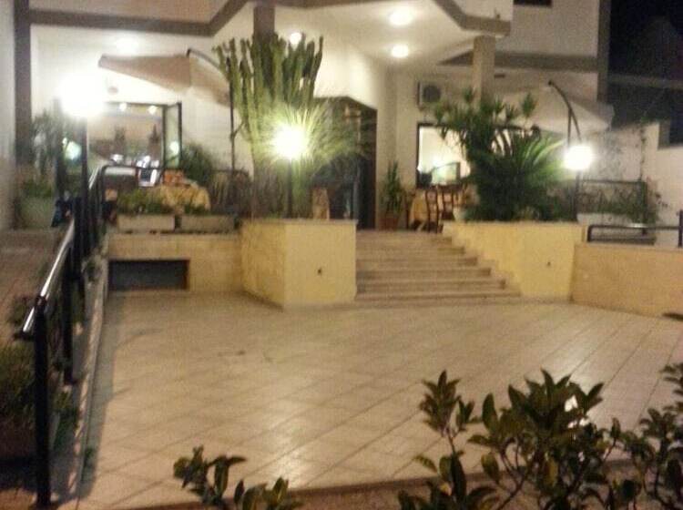 تختخواب و صبحانه Mamma Assunta