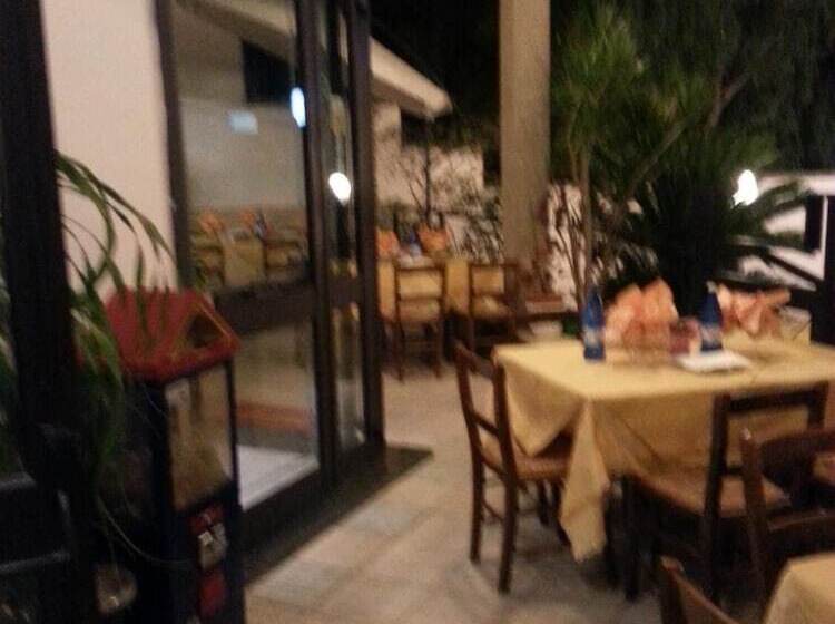 تختخواب و صبحانه Mamma Assunta