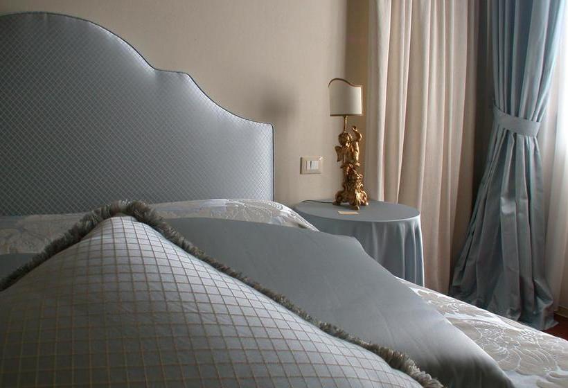 住宿加早餐  Villa Le Luci