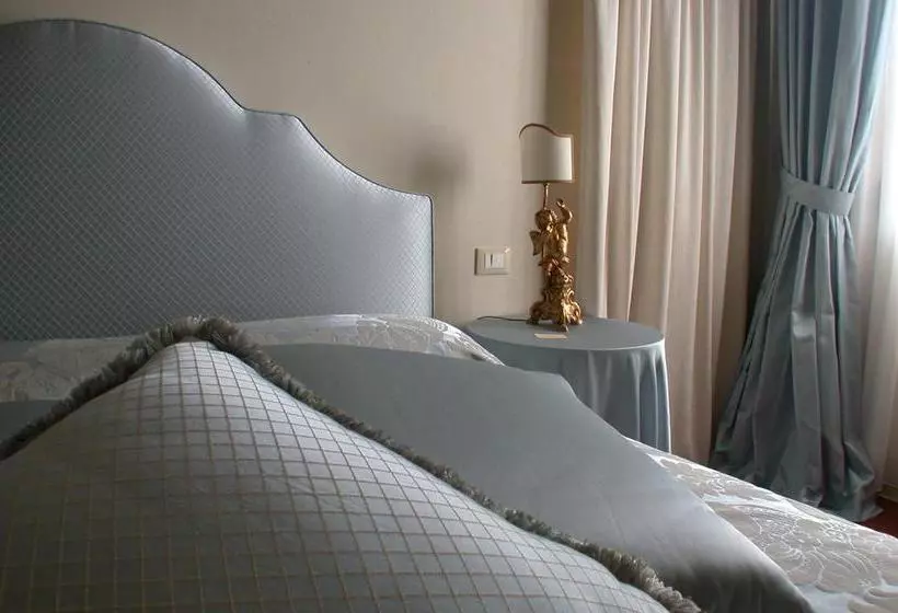 Aamiaismajoitus (B&B) Villa Le Luci