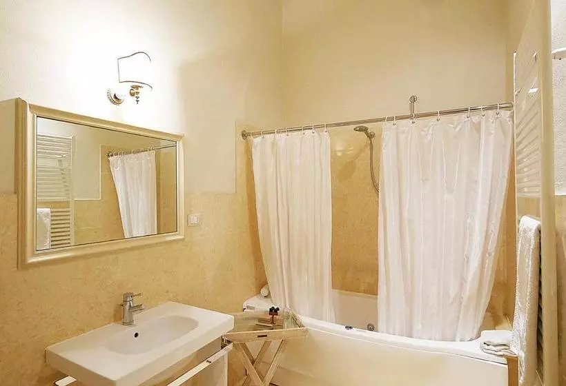 Aamiaismajoitus (B&B) Villa Le Luci