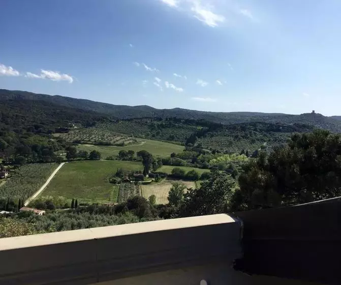 Aamiaismajoitus (B&B) Villa Le Luci