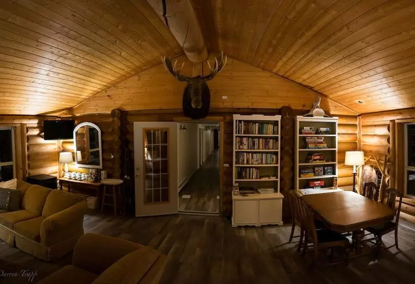 ベッドアンドブレックファースト Whitewater Lodge