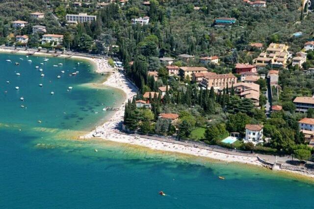 בית מלון כפרי Astoria