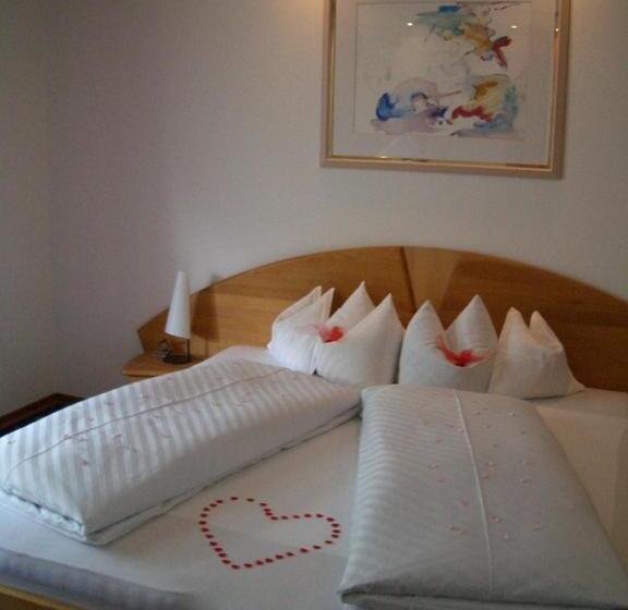 فندق Burgleitenhof