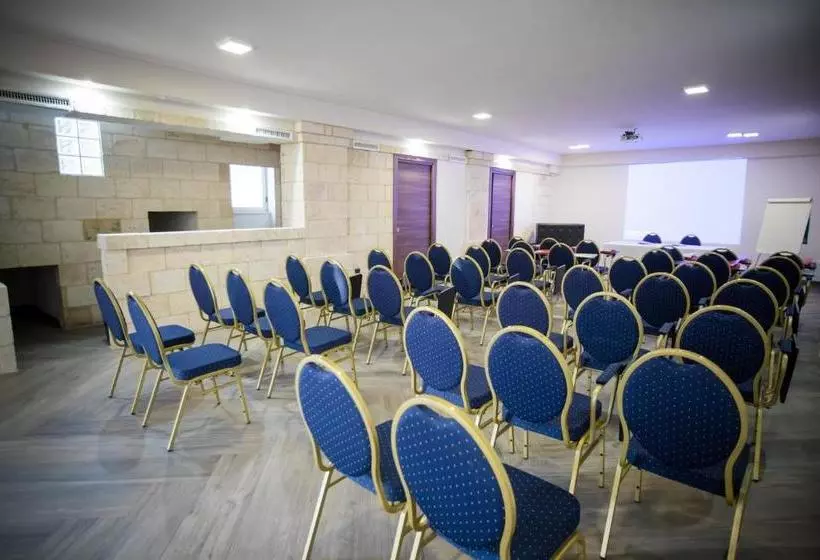 Hotelli Caposperone Resort