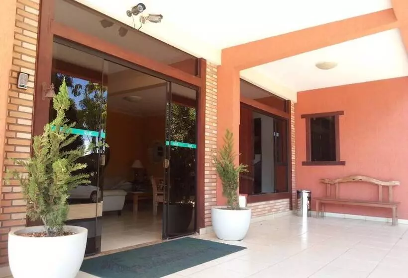 Hotelli Das Palmeiras