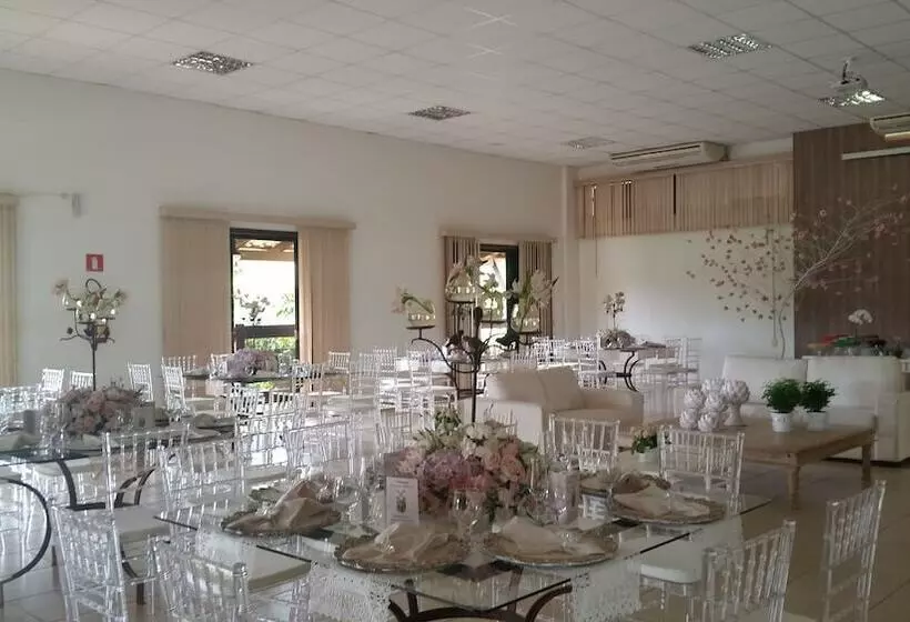 Hotelli Das Palmeiras