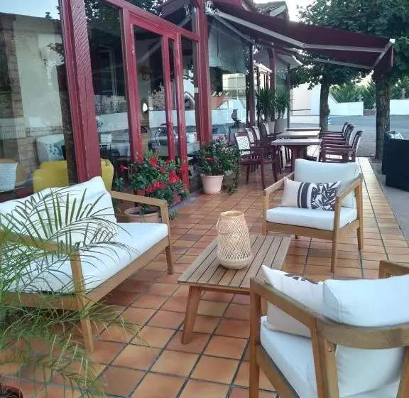 Hotelli Hôtel Camou
