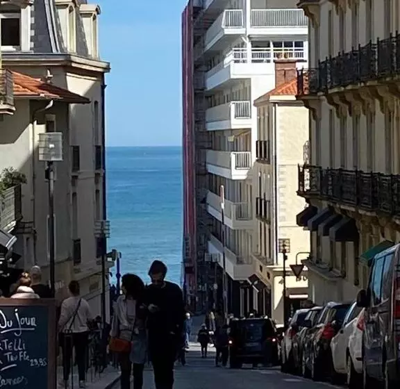 Hotelli Hôtel Camou