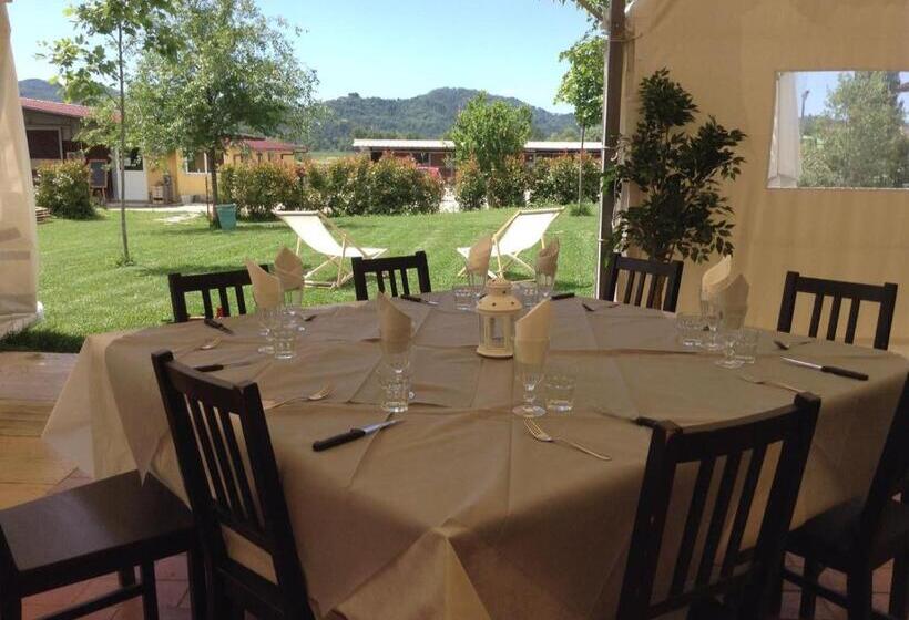 בית מלון כפרי La Scuderia