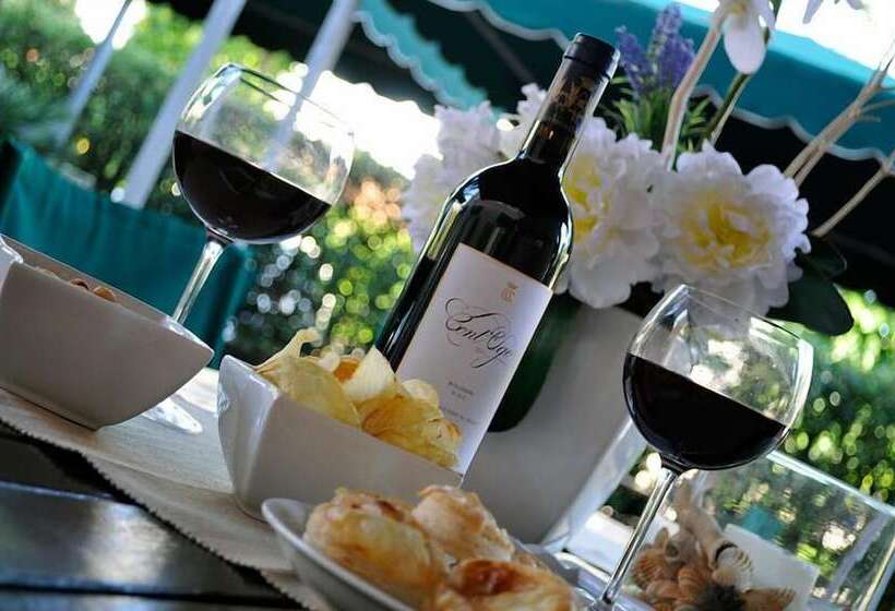 בית מלון כפרי Liu