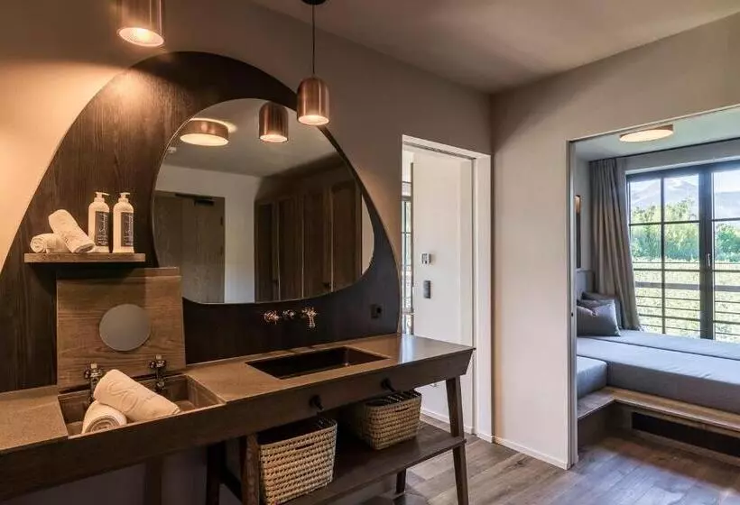 Hotelli Seehof Nature Retreat