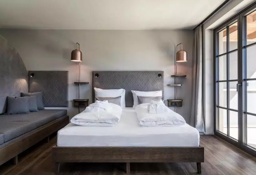 Hotelli Seehof Nature Retreat