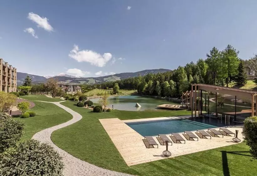 Hotelli Seehof Nature Retreat