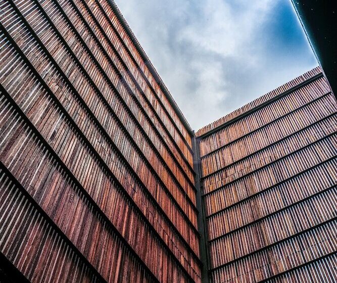 هتل The Urban Room