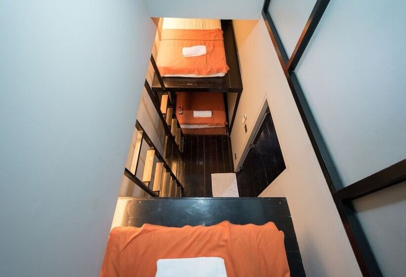 هتل The Urban Room