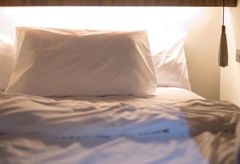 هتل The Urban Room