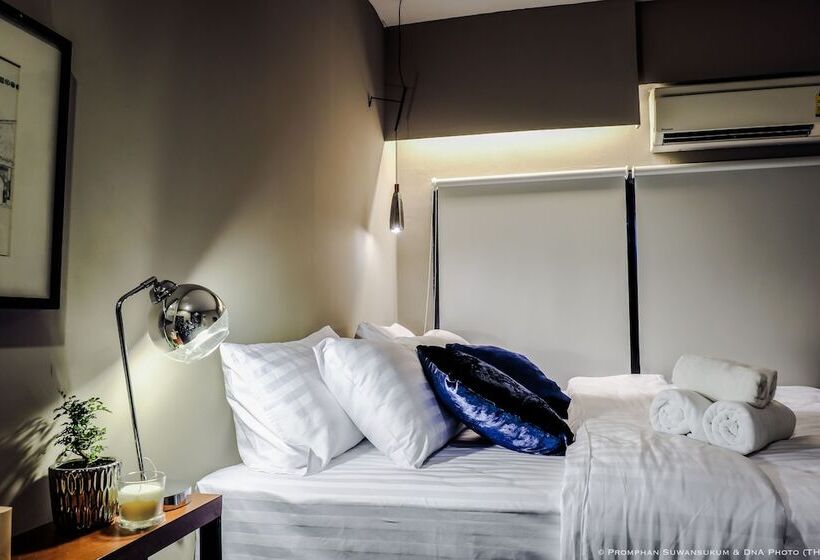 هتل The Urban Room