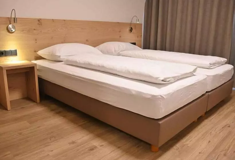 ホテル Toblacherhof