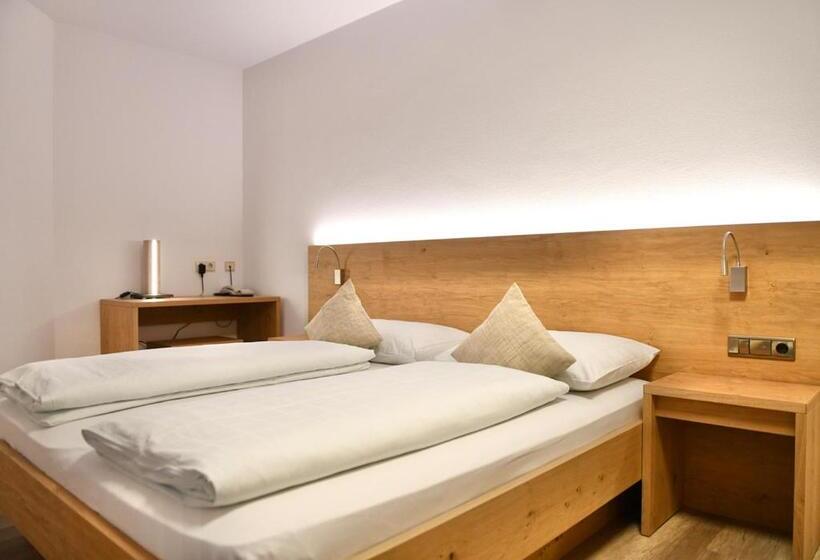 Отель Toblacherhof