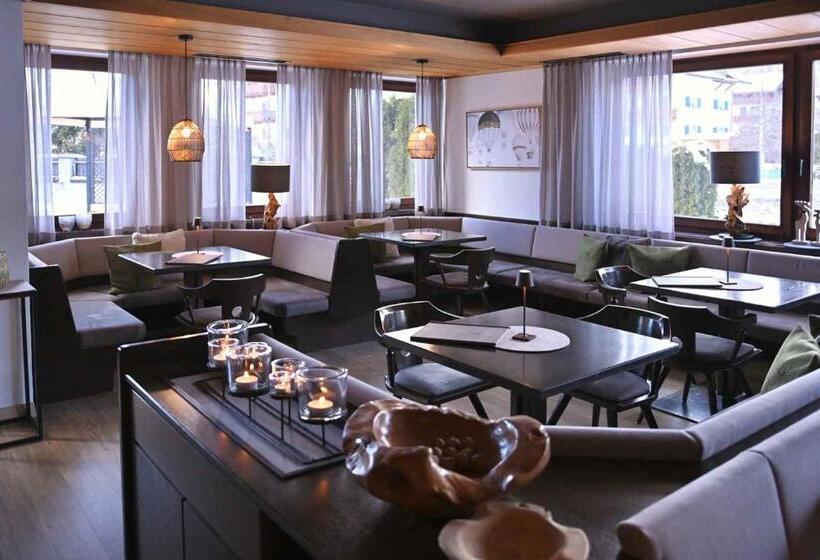 Отель Toblacherhof