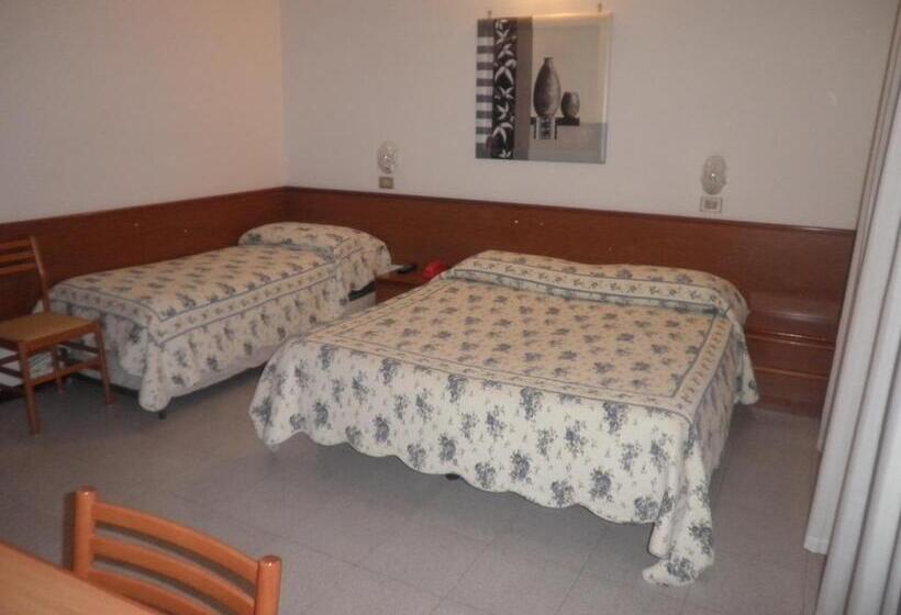 בית מלון כפרי Touring