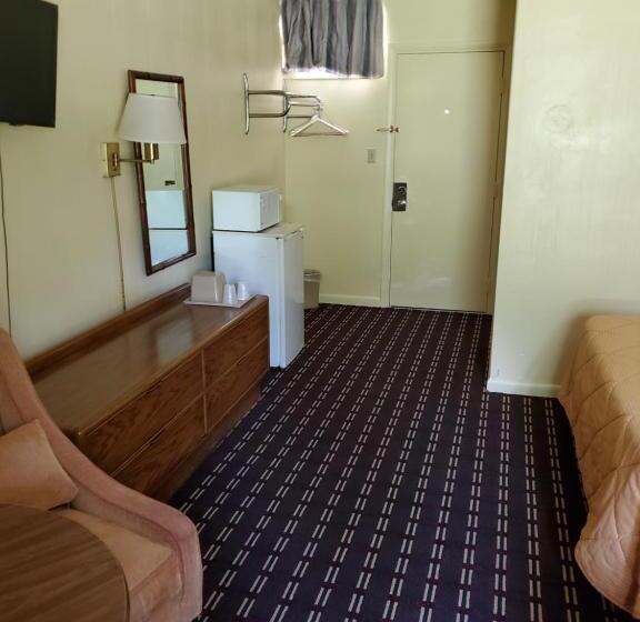 モーテル Dollar Inn