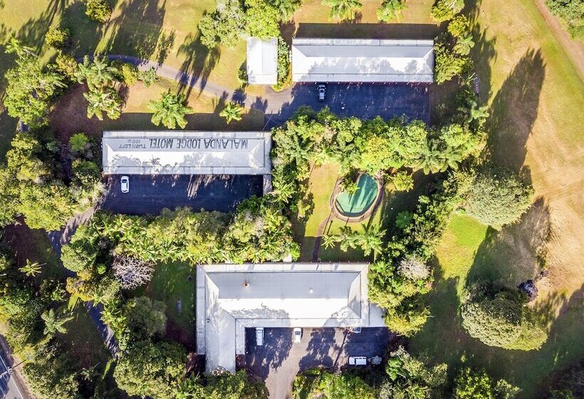 מוטל Malanda Lodge