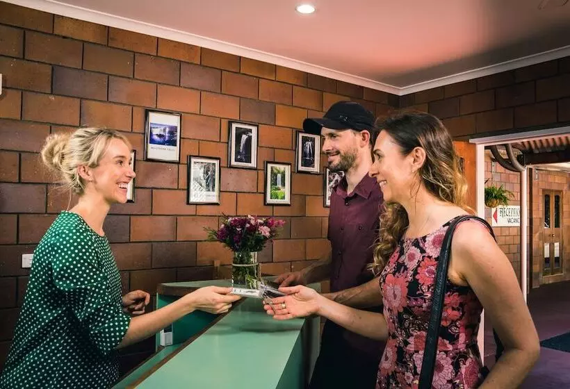 Motelli Malanda Lodge